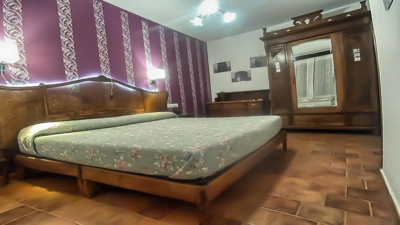 Posada Abuela Fidela Villanueva De Los Infantes Esterno foto